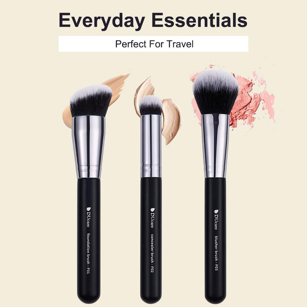 Makeup Brushes 3Pcs Foundation Contour Bronzer Brush,Concealer Brush,Blusher Powder Brush, Face Kabuki Travel Buffing Stippling Liquid Blending Makeup Brush Set Black